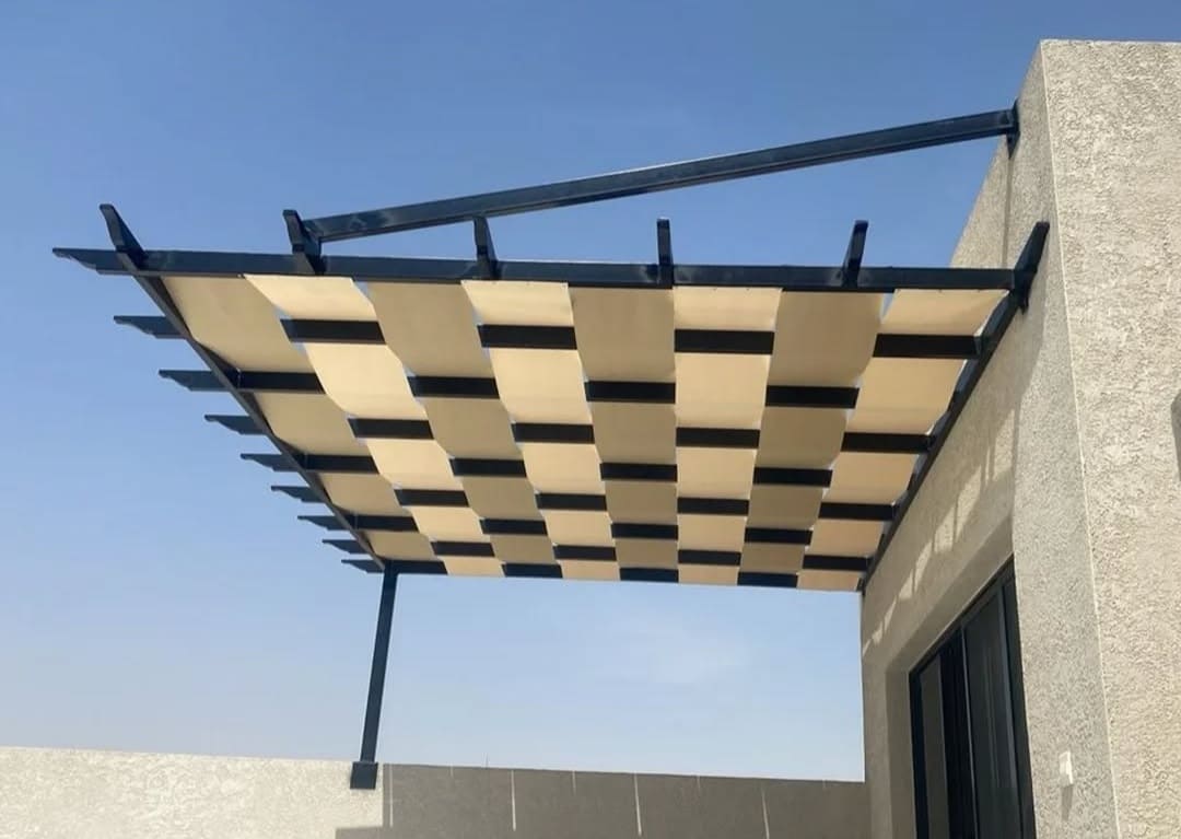 تظليل المطاعم والكافيهات